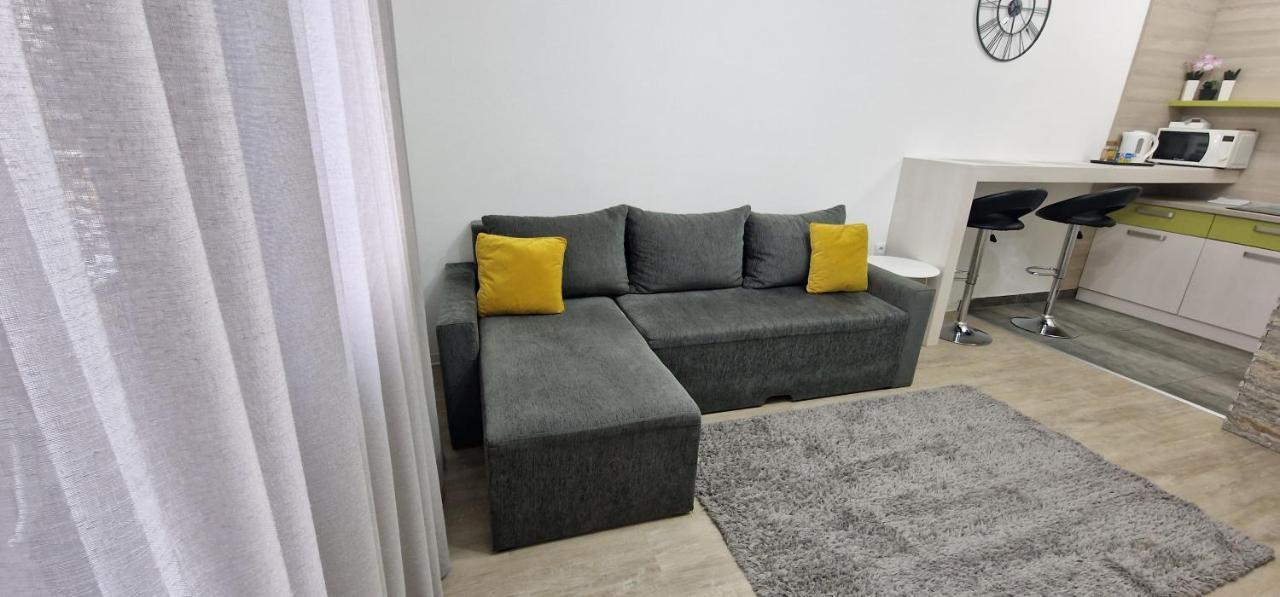 Studio 7 Novi Sad Extérieur photo